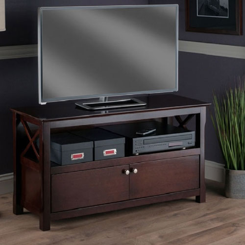 Entertainment Centers & TV Stands